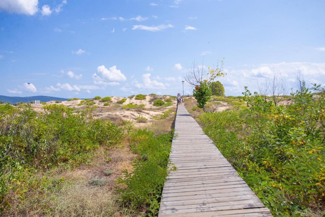 Amfibia Beach Complex Солнечный берег Экстерьер фото